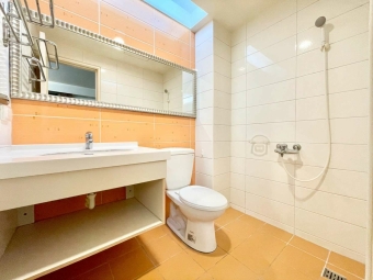 🔥西屯陽台獨洗🔥電梯套房🔥飲水機子母車🔥近逢甲（第2張）