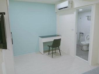 ( 降500到1000)電梯大樓教育大學全新裝潢套房 - Image 14