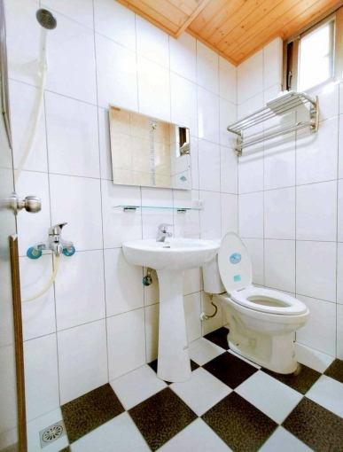 北區西區科博館/子母車/電梯套房/可租補（第5張）