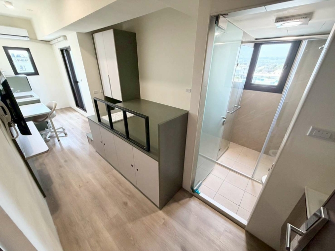 🧡請加賴🧡全新電梯🧡租屋補助🧡陽台獨洗🧡流理台🧡乾溼分離🧡代收包裹🧡（第1張）