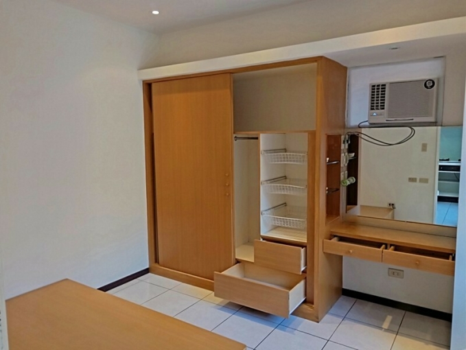 奉化商圈獨立大套房前陽台獨洗含管理費（第5張）