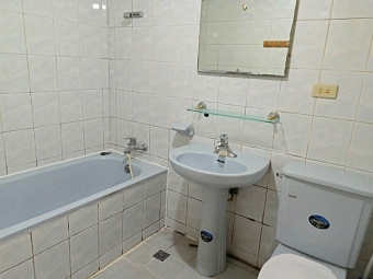 奉化商圈獨立大套房前陽台獨洗含管理費（第3張）