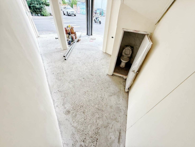 租客勞基法免費諮詢💖台水台電計價全新完工未住角間舒適空間可營業登記有有廁所可以上免爬樓梯1樓店面（第3張）