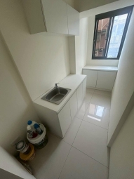 ★台水電★租補★獨立陽台★電梯大樓★共用洗衣機、流理台★（第4張）