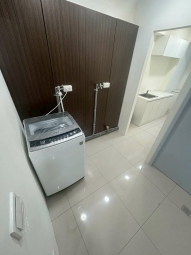 ★台水電★租補★獨立陽台★電梯大樓★共用洗衣機、流理台★（第5張）