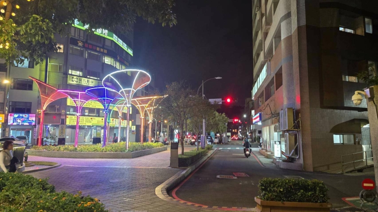 豐原水岸花都三面臨路金店面（第1張）