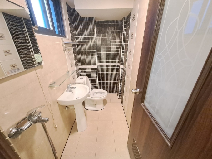 台電☆租補*陽台獨洗曬*電梯*飲水機*子母車（第8張）