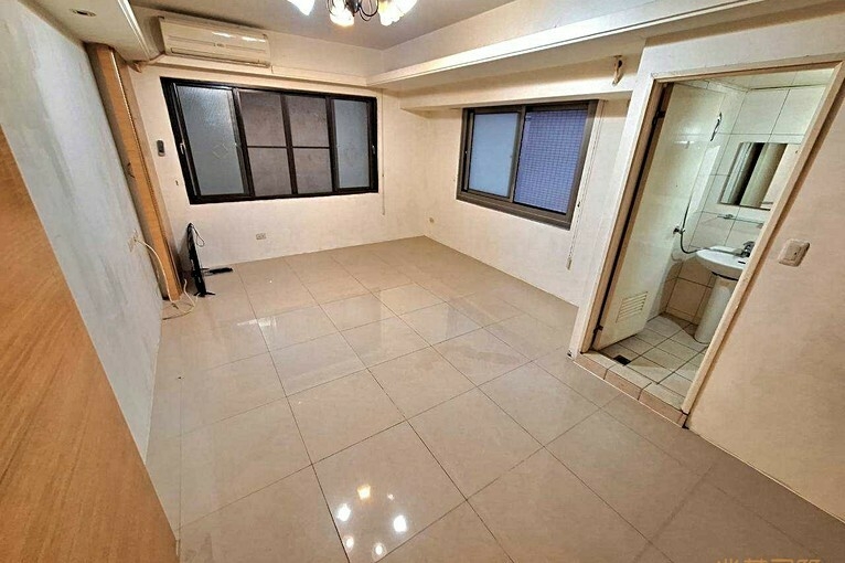 兆基社會住宅🏠豐原市中心成功商圈兩房免仲雙租補(第1張)