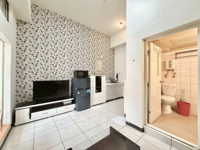 🧡請加賴🧡稀有可寵🧡電梯美屋🧡台水台電🧡陽台獨洗🧡流理台🧡秒殺物件🧡（第3張）