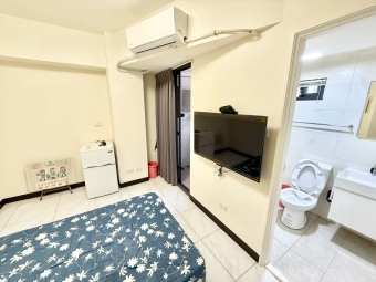 聽說有個蛋捲很紅⚡可租補✨陽台獨洗💕近中國醫 永興商圈⚡宇你相見（第1張）