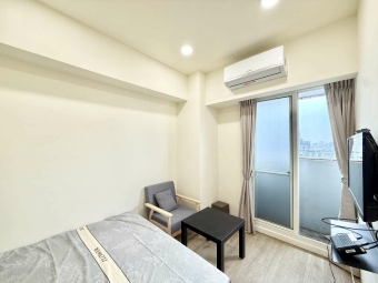 你烤棉花我烤糖🐈可貓貓⚡可租補✨陽台獨洗💕近中教大 火車站⚡宇你相見（第1張）