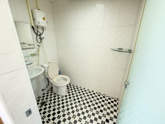 可預定6月🌈系統衣櫃🍏可租補📌機車位子母車（第8張）