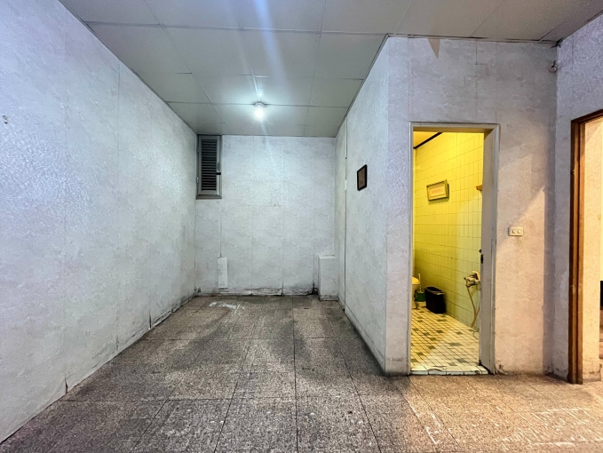北屯精華區｜一樓店面+地下室獨立倉儲｜空間好規劃含稅（第3張）
