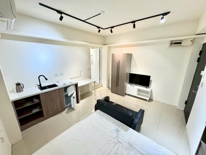 🔥北區可貓套房🔥陽台獨洗🔥子母車飲水機流理台🔥走路中國醫（第5張）