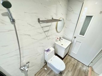 🔥北區可貓套房🔥陽台獨洗🔥子母車飲水機流理台🔥走路中國醫（第8張）