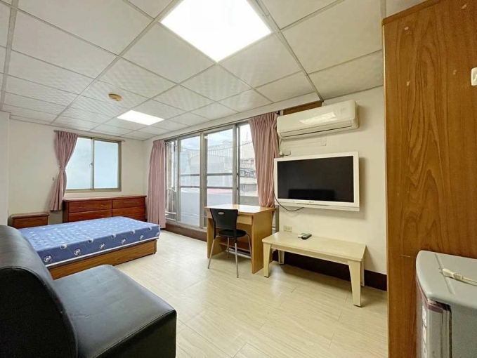 💓行天宮捷運/採光陽台大套房/無敵生活機能含水費