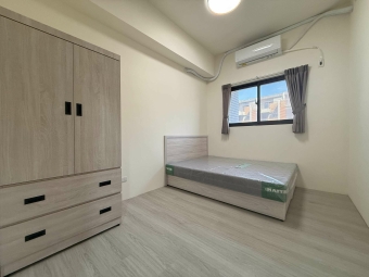 客運園區英堡日朗全新邊間三房車（第8張）