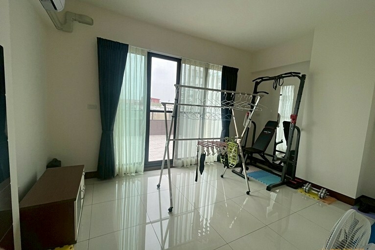 兆基社會住宅🏠內埔工業區輕屋齡車庫整棟透天(第2張)