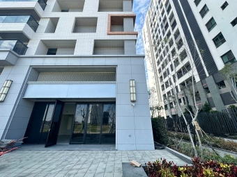 九份子-面寬8米店面-文武百市-角窗（第1張）