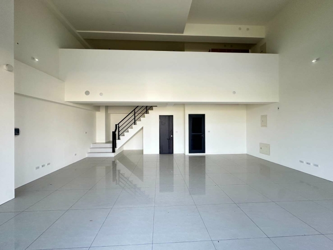 九份子-面寬8米店面-文武百市-角窗（第3張）