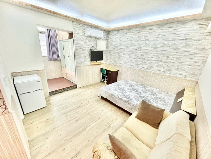 🧡請加賴🧡稀有可寵🧡電梯美屋🧡租屋補助🧡台水台電🧡獨洗凸窗曬衣🧡秒殺物件🧡（第1張）