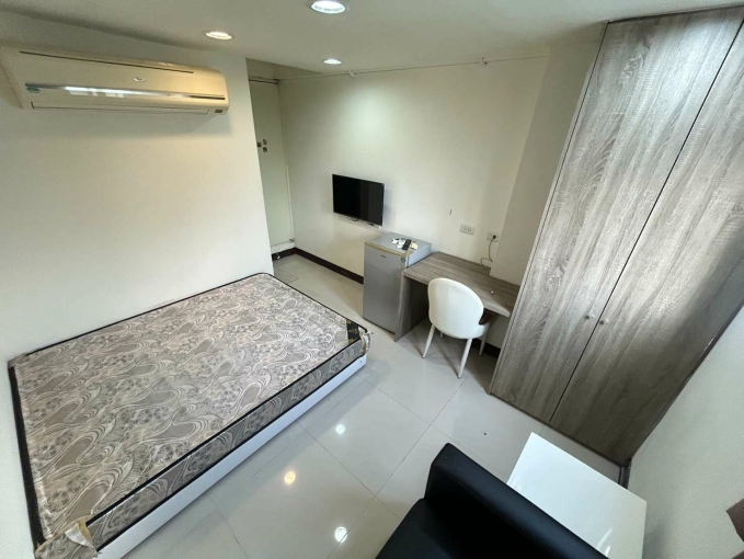 ★林森公園★租補★捷運中山★可貓★電梯大樓★收垃圾★ - Image 2