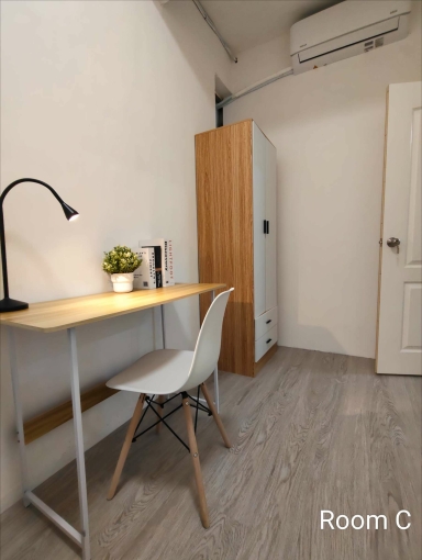 新店區公所捷運站 | 邊間公寓2樓雅房 | 可租補 | 共生公寓（第2張）