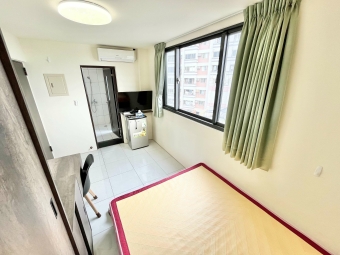 陽台獨洗🍀租屋補助🍀電梯🍀飲水機🍀子母車🍀機車位🍀可短租半年（第4張）