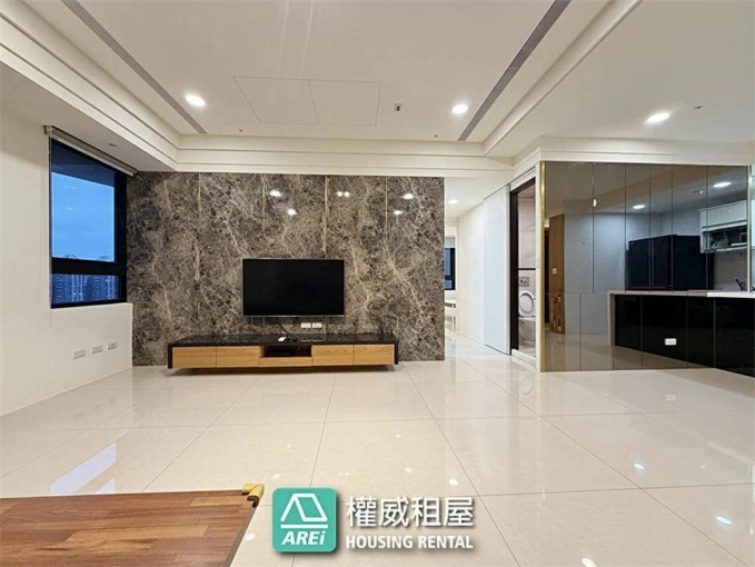 坐擁極景港灣，獨享森活x三多商圈x獅甲捷運x福懋悅然泡湯浴缸（第1張）