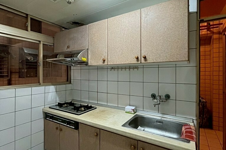 兆基社會住宅🏠皇家翡翠三房.電梯大樓含管.可租補🏠(第4張)