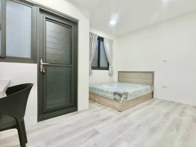 近五權車站⭐陽台獨洗⭐子母車⭐可雙租補(第2張)