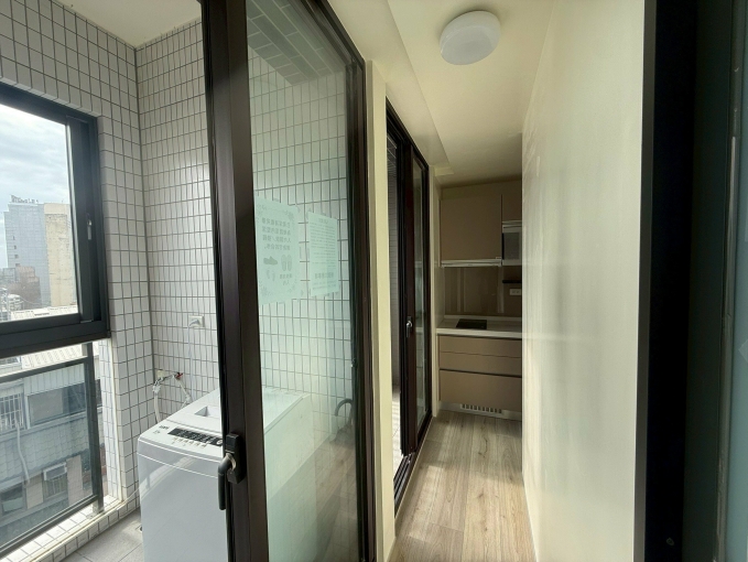 租補🉑東區精品電梯大雅房(近三井Lalaport)(第13張)