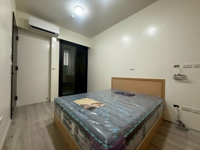 租補🉑東區精品電梯大雅房(近三井Lalaport)(第2張)