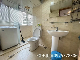 傑出租屋/夜市稀有電梯,採光佳,獨洗,垃圾集中 - Image 10