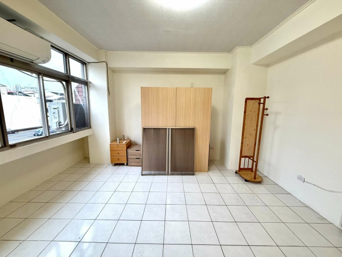 專-中華路商圈｜兵仔市芳鄰亦可當「金店住」工作室喔（第6張）