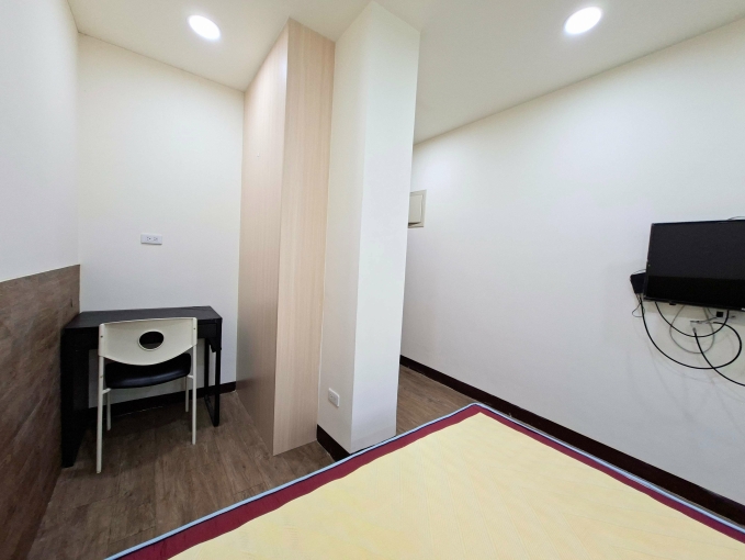 可租補☆台電☆陽台獨洗曬☆飲水機子母車（第5張）