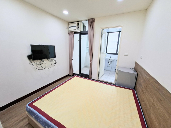 可租補☆台電☆陽台獨洗曬☆飲水機子母車（第4張）