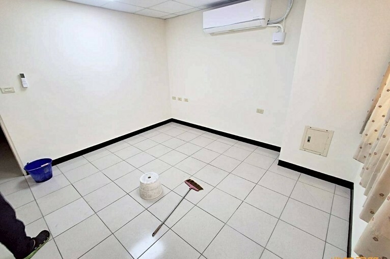 兆基社會住宅🏠水湳透天前院停車4房可租補設籍(第9張)