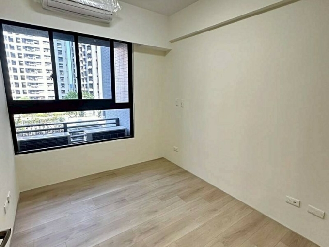 兆基社會住宅🏠三井outlet旁高cp值電梯大樓公設附泳（第4張）