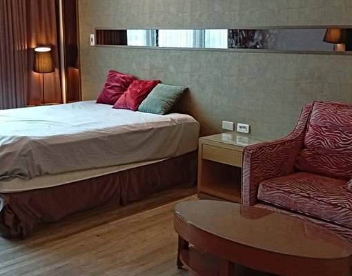 三多商圈亞灣區[85大樓]高質感浪漫溫馨大套房採光（第2張）