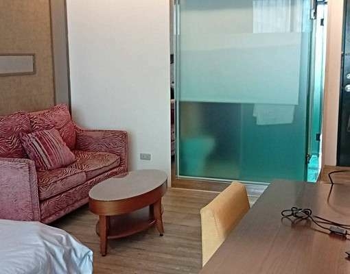 三多商圈亞灣區[85大樓]高質感浪漫溫馨大套房採光（第6張）