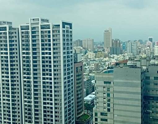 三多商圈亞灣區[85大樓]高質感浪漫溫馨大套房採光（第10張）