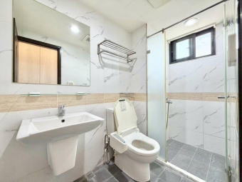 ✨收納空間多✨大衣櫃✨可租補✨子母車✨衛浴開窗（第10張）