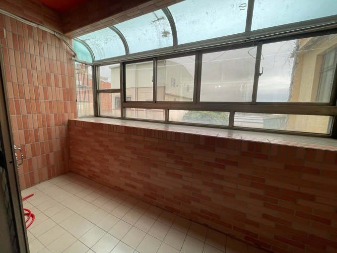 有天有地、近大雅綠點、清靜幽雅、好能量，適合一家人住在一起，不適合安公媽和寵物（第8張）