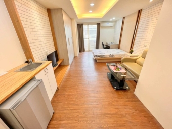 可租補🌈系統櫃流理臺✨陽台獨洗💕乾濕分離🌈室內機車位（第1張）