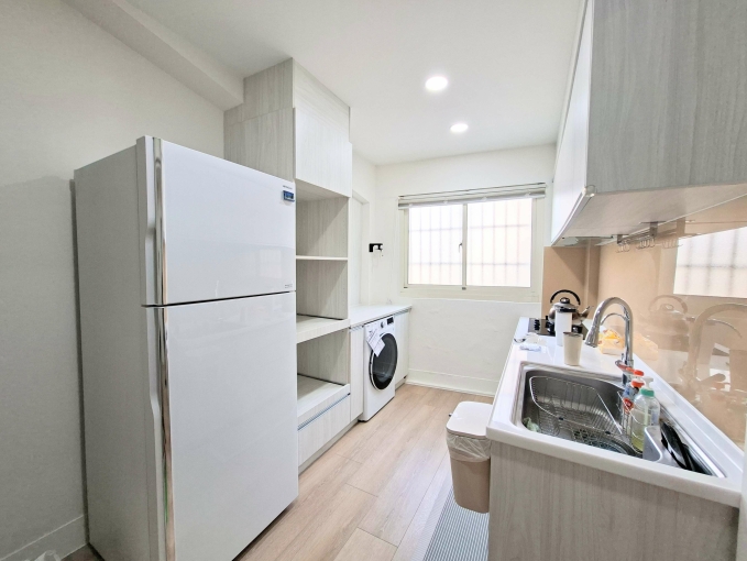 全新完工@正一房一廚一衛@大金變頻冷氣☆電動沙發～（第14張）