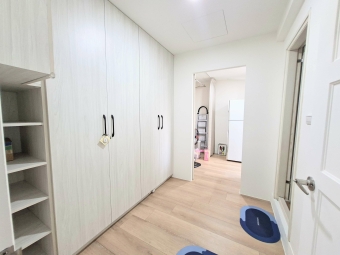 全新完工@正一房一廚一衛@大金變頻冷氣☆電動沙發～（第12張）