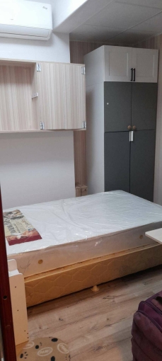 短租，長租皆可，房東自租                交通方便，全新裝修（第4張）