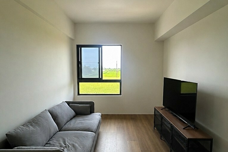兆基社會住宅🏠新屋精美兩房一萬五含管露天車/可雙租補(第1張)