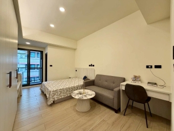 🧡請加賴🧡全新電梯🧡租屋補助🧡陽台獨洗🧡流理台🧡機車位🧡秒殺物件🧡（第2張）